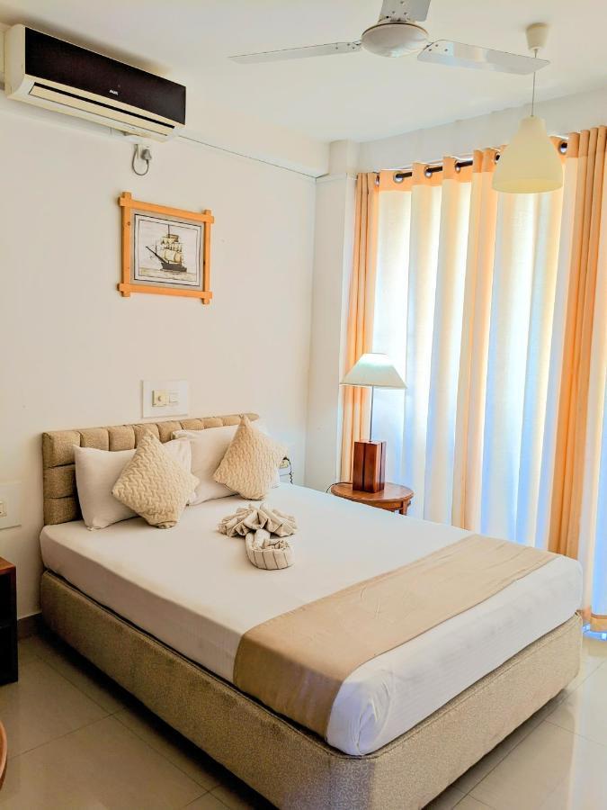 Sky View Grand Hotel Kandy Exterior photo